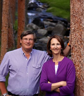 Portrait of Eric & Stacy Ossorio, E&V Private Office |  Managing Broker.